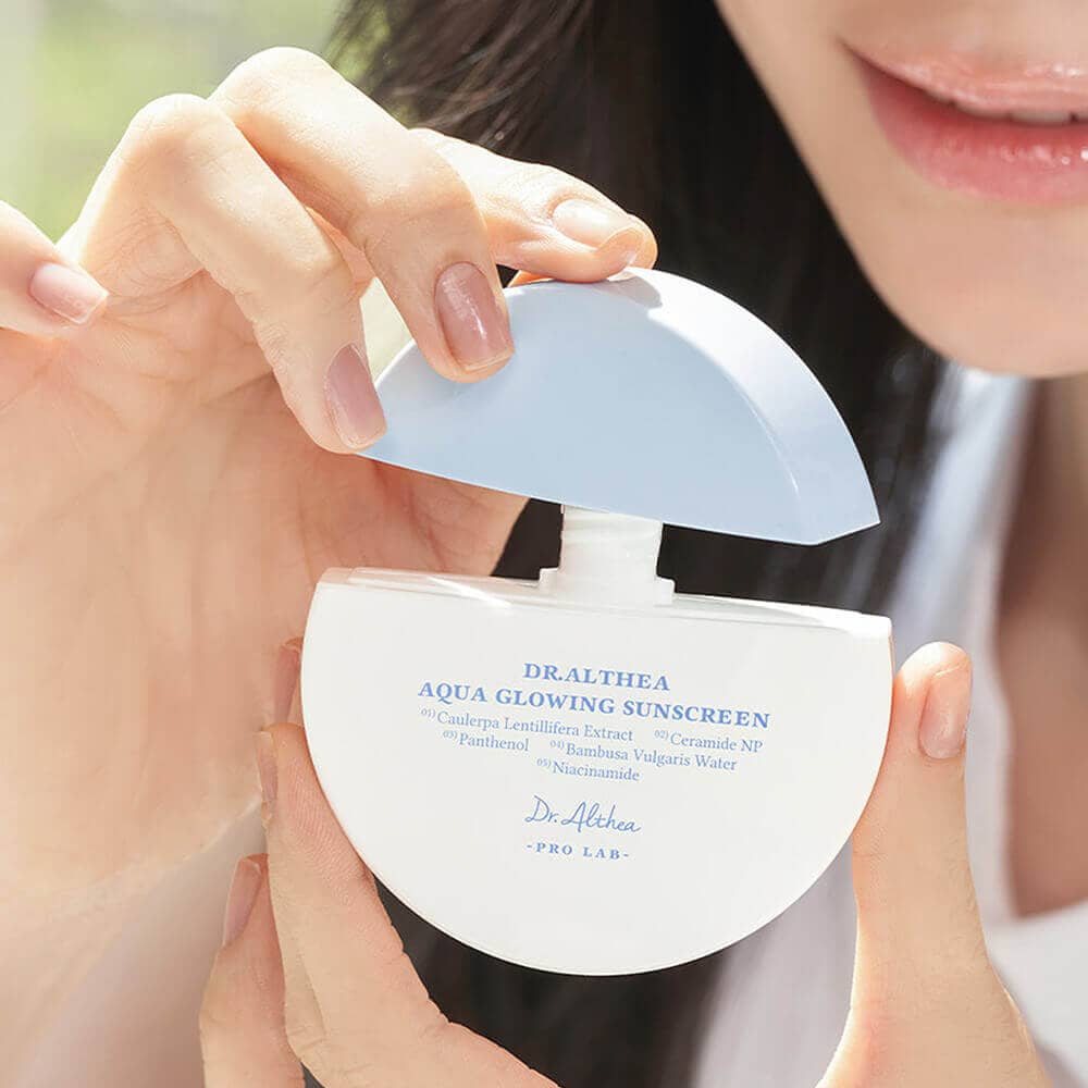 Увлажняющий солнцезащитный крем Dr. Althea Aqua Glowing Sunscreen SPF50+ PA++++ 2