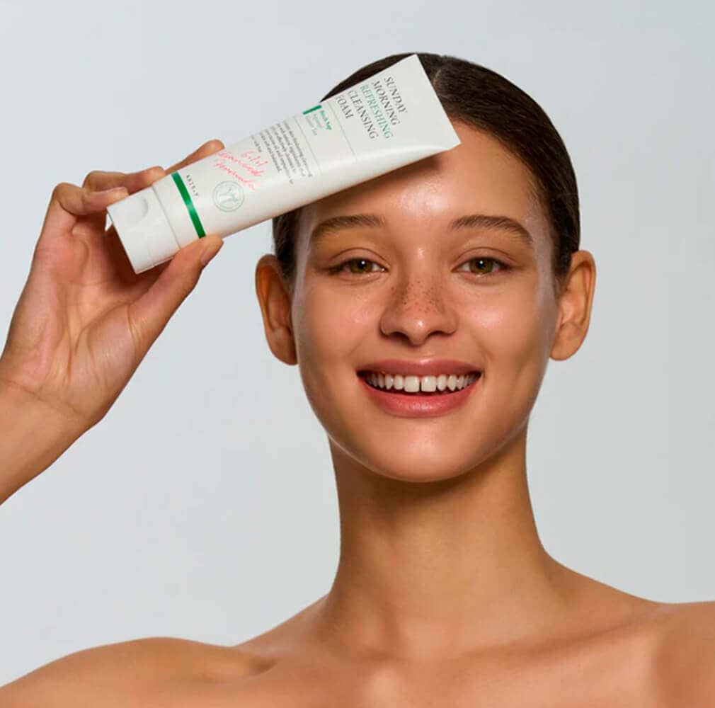 Увлажняющая пенка для умывания AXIS-Y Sunday Morning Refreshing Cleansing Foam 4