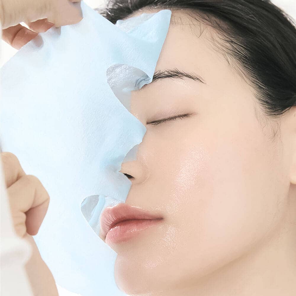 Увлажняющая тканевая маска с азуленом и агавой Dr. Althea Aqua Blue Hydration Mask 2